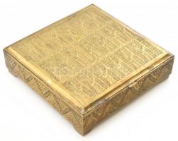 Réz dobozka egyiptomi mintával 14x14 cm