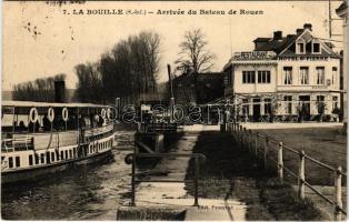 La Bouille, Arrivée du Bateau de Rouen / arriving steamship, Hotel St. Pierre, Restaurant, Garage (EK)