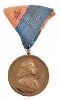 1938. Felvidéki Emlékérem bronz kitüntetés eredeti, sérült mellszalagon T:2,2- ph. Hungary 1938. Upper Hungary Medal bronze decoration with original but damaged ribbon C:XF,VF edge error NMK 427.