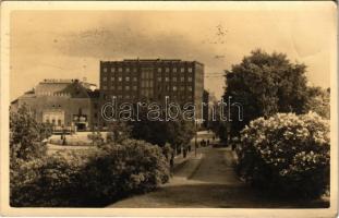 1932 Tallinn, Reval; Vabaduse pl. ja EKA maja, Gloria Palace (EB)
