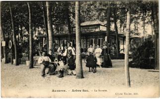 1907 Auxerre, Arbre-Sec, La Buvette / The bar (EK)