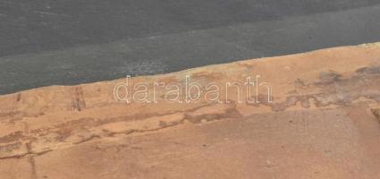 Szikora Tamás (1943-2012): Doboz és színes árnyéka, 2007. Olaj, karton, kollázs, fa, jelezve balra l...