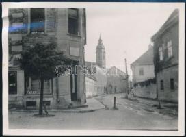 1937 Mosonmagyaróvár, Széchenyi utca, fotó, felületén törésnyom, 6×8,5 cm