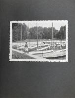 1941. augusztus, Balaton, fotóalbum 28 db fényképpel vitorlázásról, beragasztott illusztrációkkal