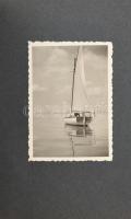 1941. augusztus, Balaton, fotóalbum 28 db fényképpel vitorlázásról, beragasztott illusztrációkkal