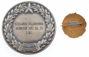 1951. "Budapesti Honvéd SE" kétoldalas, ezüstpatinázott díjérem eredeti tokban (50mm) + 19...