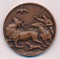 Olcsai Kiss Zoltán (1895-1981) 1971. "Vadászati Világkiállítás III. Díj" Br díjérem (45mm)...