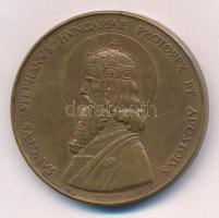 Madarassy Walter (1909-1994) 1938. Budapest - Szent István / Szent Jobb kétoldalas bronz emlékérem (40mm) T:2 karc