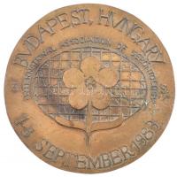 Borsos Miklós (1906-1990) 1956. "Balaton part" öntött Br plakett (~143x128mm) T:1-
Hungar...