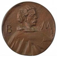 Borsos Miklós (1906-1990) 1959. Önarckép reneszánsz ruhában, kétoldalas öntött bronz emlékérem (81mm) T:1-,2