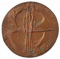 Borsos Miklós (1906-1990) 1959. Önarckép reneszánsz ruhában, kétoldalas öntött bronz emlékérem (81mm...