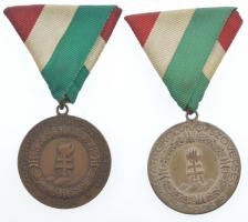 1935. Magyar Ökölvívó Szövetség - 1925 / Szöv. díj 1935 I. ezüstözött Br díjérem mellszalagon (40mm) + 1936. Magyar Ökölvívó Szövetség - 1925 / Szöv. díj 1936 II. Br díjérem mellszalagon (40mm) T:2