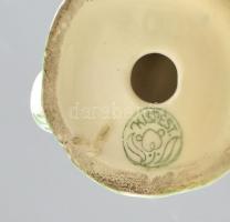 Kispesti kerámia korsós lány, kézzel festett, jelzett, kopásnyomokkal, m: 18,5 cm