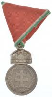 1922. "Magyar Koronás Ezüstérem hadiszalagon (Signum Laudis)" ezüstözött Br kitüntetés, pe...