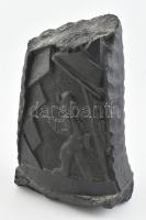 Jelzés nélkül: Szénbányász. Szénbe faragott dombormű / szobor, XX. sz. közepe. Komlói szénbányából származó, masszív széndarabba faragva, különlegesség, m: 26 cm