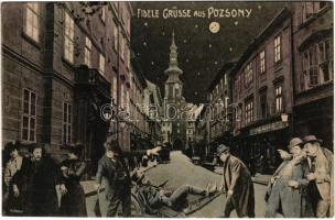 1907 Pozsony, Pressburg, Bratislava; Fidele Grüsse / Éjszaka, humoros montázs részeg férfiakkal, Stampfel üzlete. Marie Suara kiadása / Montage with drunk men at night (r)