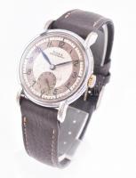 1947 Doxa mechanikus férfi karóra, másodpercmutatós, bicolor számlappal, jelzett fém tokkal és szerkezettel, új bőr szíjjal, működik, d: 34 mm