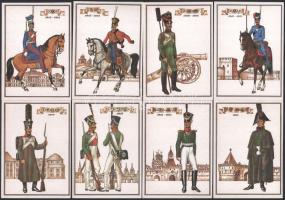 1986 Orosz katonai egyenruhák, XIX. század. Vlagyimir Szemenov illusztrációival. 32 db orosz nyelvű,...