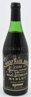 1985 Hosszúhegyi Merlot 1985, muzeális bor, hajós-bajai borvidék, szakszerűen tárolt bontatlan palack vörösbor, kopott, a címkén sérülésnyomokkal, 0,75l.
