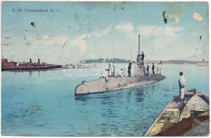 1914 SM Unterseeboot N. "V" / Az Osztrák-Magyar Haditengerészet U-5 tengeralattjárója matrózokkal / WWI Austro-Hungarian Navy submarine SM U 5 with mariners. C. Fano + "Kaiserliche und Königliche Kriegsmarine" (ázott / wet damage)