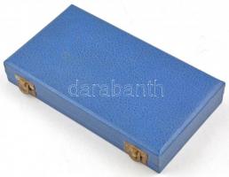 ~1970. "Lenin Kohászati Művek Diósgyőr" öntött bronz plakett eredeti dísztokban (59x148mm)...