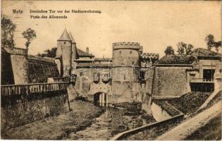 1914 Metz, Deutsches Tor vor der Stadterweiterung / Porte des Allemands / German gate before the city expansion (hole)