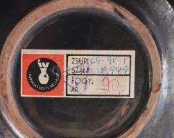 Vegyes retró iparművész tálkák, váza, összesen 5 db. Mázas kerámia, részben jelzettek, egy zsűri cím...