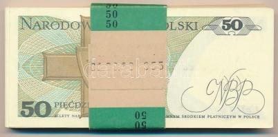 Lengyelország 1988. 50Zl (77x) eredeti kötegelővel, közte sorszámkövetők T:I,I- Poland 1988. 50 Zlot...