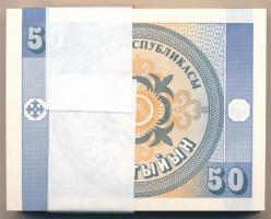 Kirgizisztán 1993. 50t (100x) sorszámkövetők, kötegelővel T:I,I- Kyrgyzystan 1993. 50 Tyiyn (100x) c...