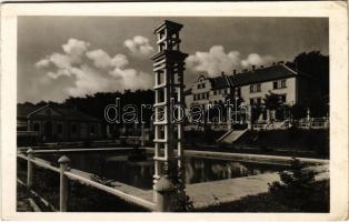 1950 Sikonda-gyógyfürdő (Komló), park részlet a Nagyszállóval (EK)