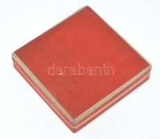 DN "Martyn Klára Díj / Igényes művészettörténeti munkáért" bronz érdemérem tokban (105mm) ...