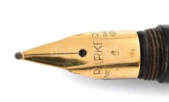 Parker 75 aranyozott töltőtoll, 18K arany (Au) heggyel, eredeti dobozában, jó állapotban. h: 12,5 cm