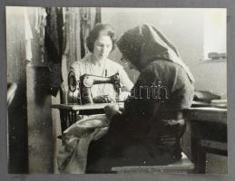 Vegyes régi fotó tétel, portrék, utazás, sajtófotók, stb