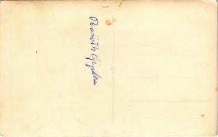 Budapest I. Déryné szobor a Horváth kertben, az Alagút utca és Krisztina körút kereszteződéséhez köz...