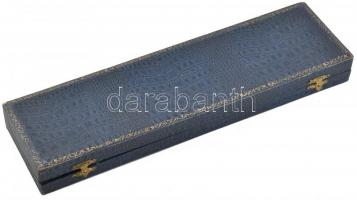 Ezüst (Ag) nyelű, szecessziós süteményes lapát, jelzett, h: 24 cm, dobozban