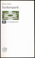 Prohászka László: Szoborpark. Bp., 2002., Budapest Főváros Önkormányzata. Kiadói papírkötés