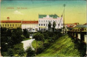 1920 Komárom, Komárnó; Felső Duna sor, Kohn Jakab üzlete, Korona kávéház / shops, cafe (fa)