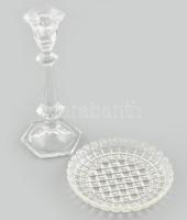 Üveg gyertyatartó és tálka, kopásnyomokkal, m: 21, d: 13 cm