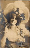 1900 Lady (EK)