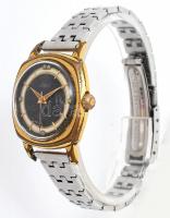 Lieger mechanikus karóra, működik, kopásokkal, apró karcokkal, fém szíj, d: 30 mm