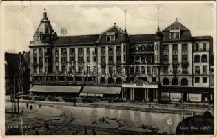 1932 Debrecen, Arany Bika szálló, automobilok (lyuk / hole)