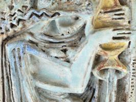 Garányiné Staindl Katalin (1922-2008): Női alak, 1970. Samottos agyag. Türkizzöld mázzal borított do...