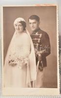cca 1920-1945 Katonai fotó gyűjtemény a Horthy-korszakból: esküvői, családi képek, portrék, közte né...