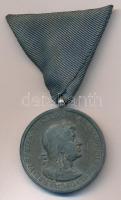 1940. Erdélyi részek felszabadulásának emlékére Zn emlékérem mellszalaggal. Szign.:Berán T:2  Hungary 1940. Commemorative Medal for the Liberation of Transylvania Zn medal with ribbon. Sign.:Berán C:XF NMK 428.