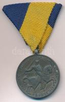 1941. Délvidéki Emlékérem Zn emlékérem, nem eredeti mellszalaggal. Szign.: BERÁN L. T:2  Hungary 1941. Commemorative Medal for the Return of Southern Hungary Zn medal with not original ribbon. Sign: BERÁN L. C:XF NMK 429.