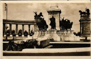 1937 Budapest XIV. Milleniumi emlékmű a hősök emlékkövével