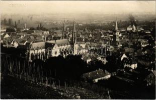 Obernai, cathedral, vineyards. Charles Jaeck photo (Rb)