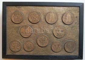 Dekoratív fadoboz érmetartó 270x142x33mm, tetejére 11 db klf lengyel emlékpénz montírozva