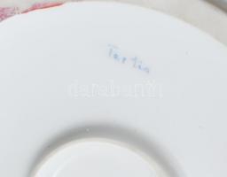 Herendi virágkosár asztalközép. Kézzel festett porcelán. Jelzett: masszába nyomott herend, Tertia. N...