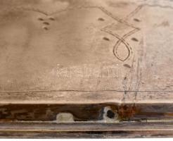 Ezüst (Ag) kínáló, asztalközép, üvegbetét nélkül. Jelzett. nettó 171 g m: 18 cm